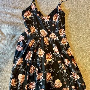 Forever 21 Black Floral Mini Dress
